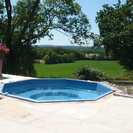 Domaine De Fumel Le Chai *